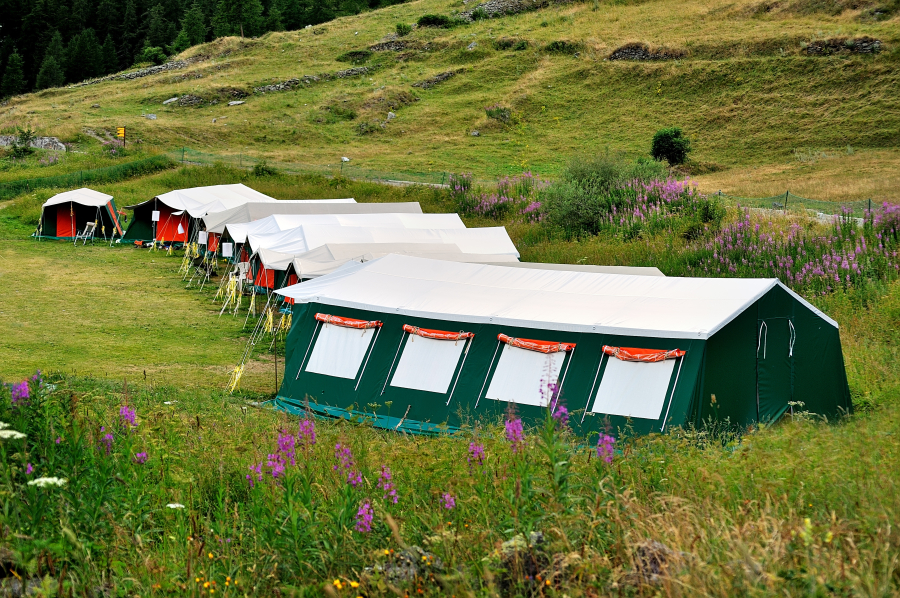 camping dans les Alpes